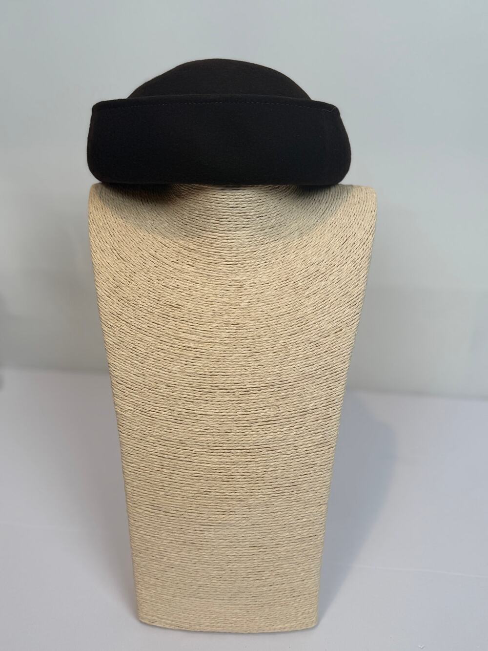Geo W Bollman Doeskin Felt 100% Wool Pillbox Hat Brown USA Made 1960s Vintage